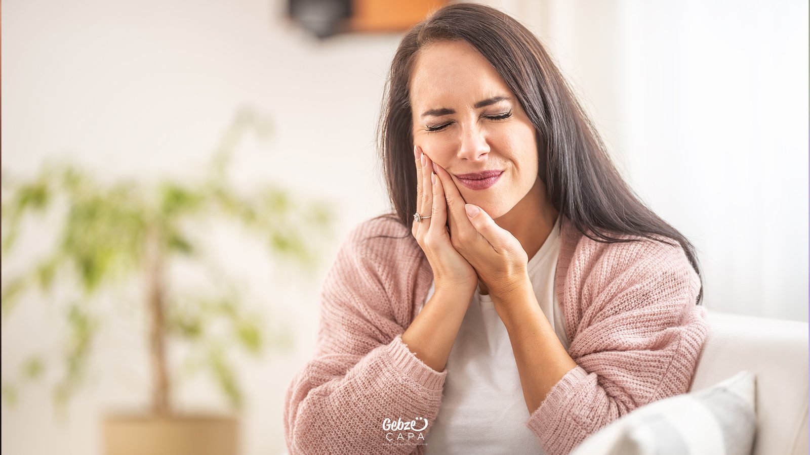 Pregnancy-related toothache