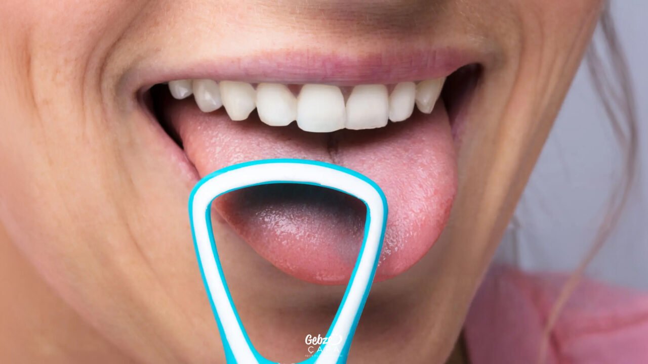 How to Clean Your Tongue